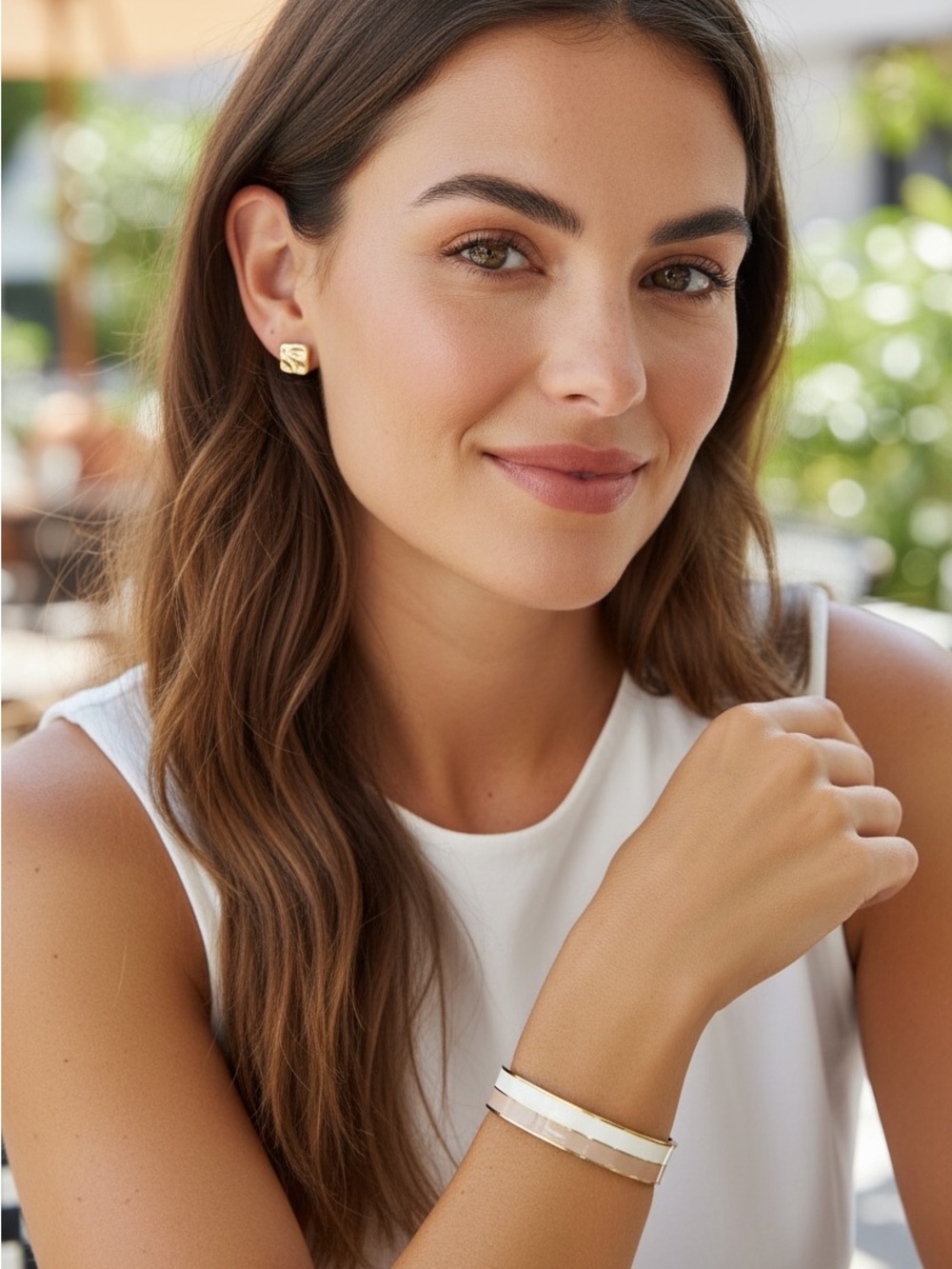 NWT Zoetik Gold Colorblock Enamel Bangle and Hammered Square Stud Earrings Set